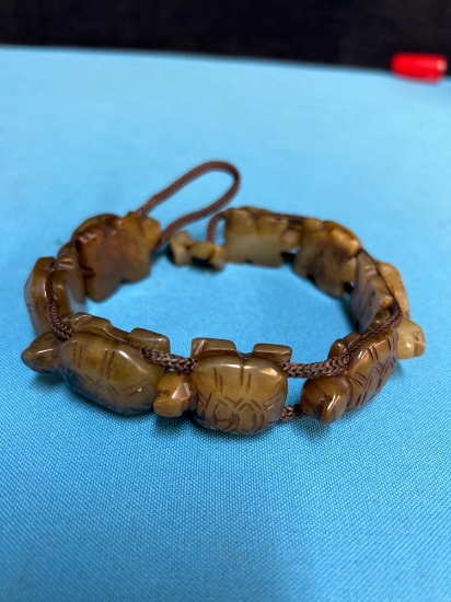 antiques carved jade turtle necklace very unique