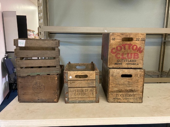 5 vintage crates