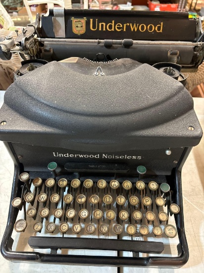 underwood noiseless typewriter