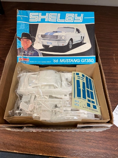 Shelby 66 Mustang GT 350 monogram model kit