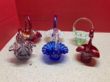 Six small lovely Fenton glass baskets