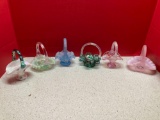 6 Mini Fenton baskets