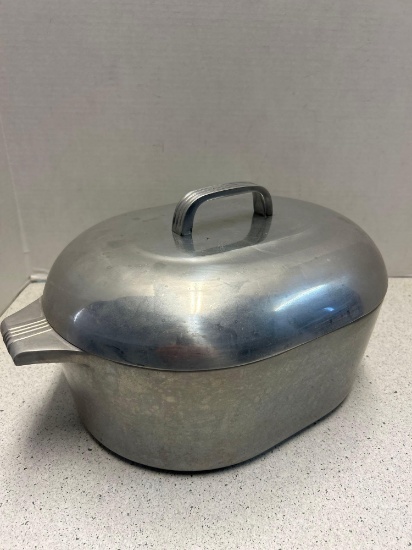 Wagner Ware magnalite 4265 roaster with insert