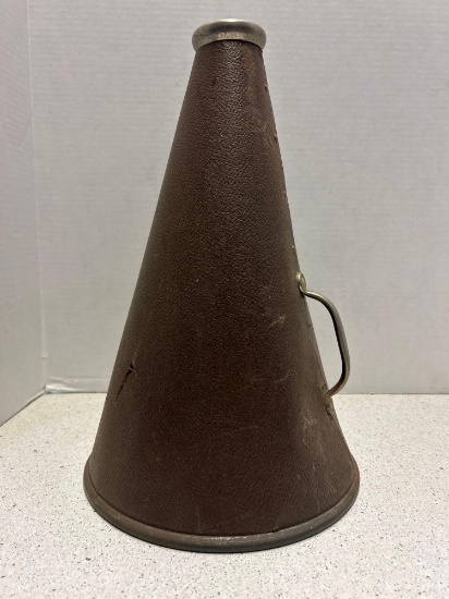 vintage Rawlings sport megaphone 15 inch