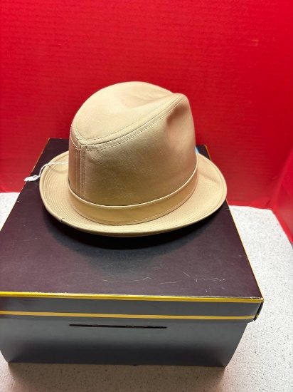 NOS Churchill Men?s Hat 71/4