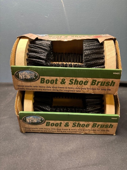 brand new boot and shoe brush Spinner tape, etc.