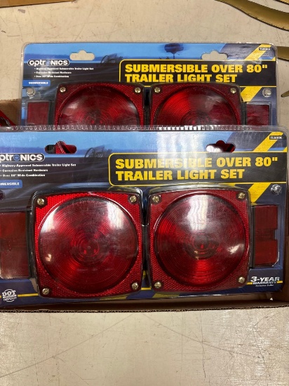 Submersible trailer light set over 40 inches