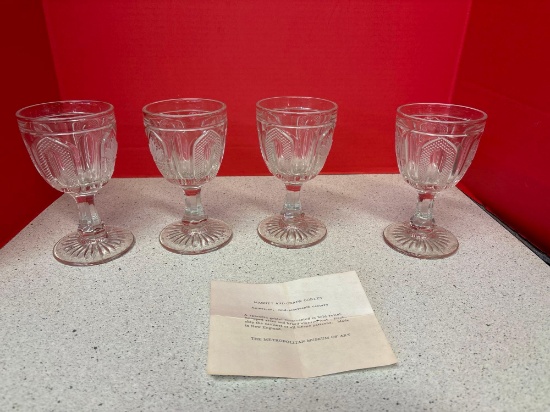 Metropolitan museum of art magnet and grape goblets