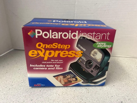 polaroid instant one step express camera new inbox | Estate & Personal ...