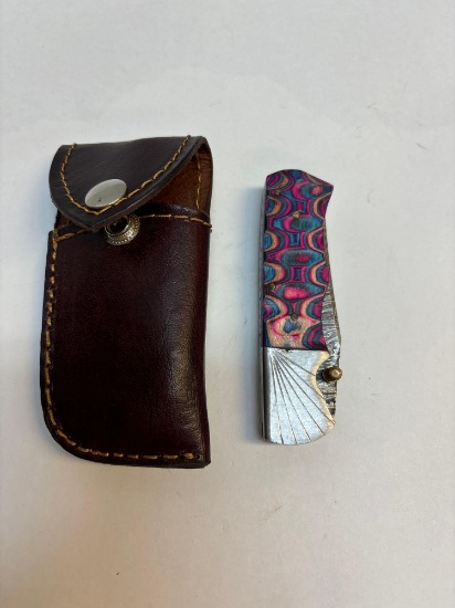 Handmade Damascus steel knife
