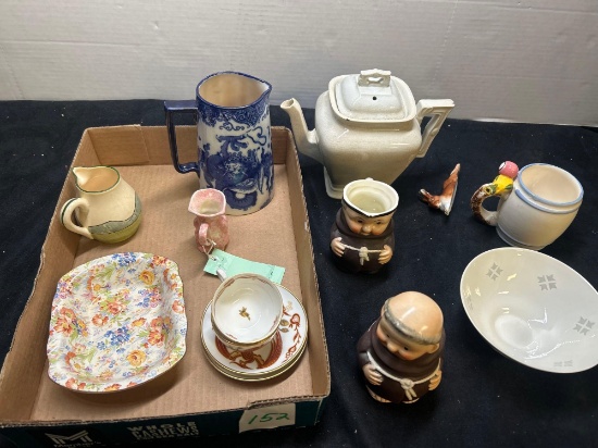 porcelain ceramic collectible decorative items