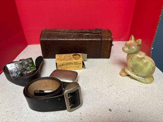 Onyx Cat Arthur Godfrey Uke vintage belts