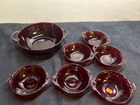 Ruby glass bowl set