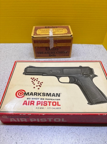 Marksman air, pistol Daisy treasure chest BBs