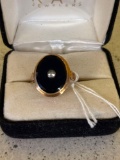 Onyx and diamond unmarked 14 karat ring, 2.9 DWT