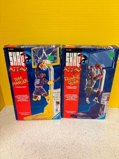 2 Kenner 1993 shaq attack figures