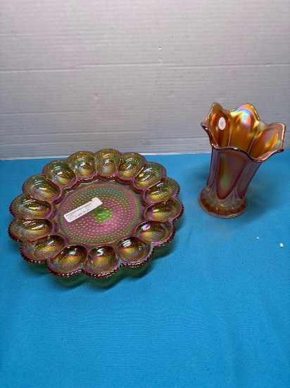 Carnival glass egg plate vase
