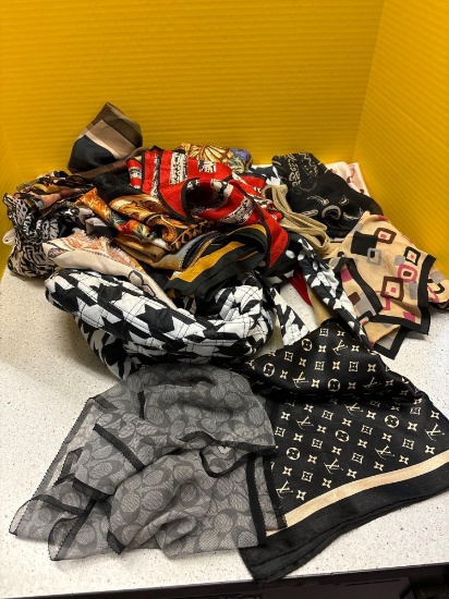 22 ladies scarves