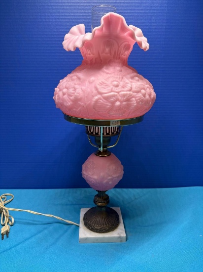 Fenton Rose, pink satin poppy lamp