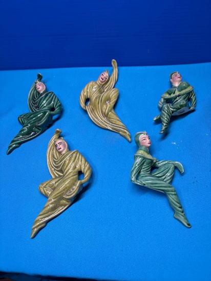 Ceramic art studio Harlequin Figurines