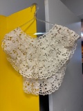 Gorgeous lace collar