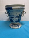 DELFT handled pot 10 inches tall