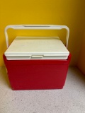 Small true value cooler