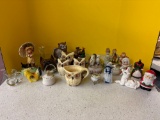 Ceramic figurines, salt and pepper, cream, and sugar owl set, Much more