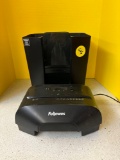 FELLOWES Paper shredder