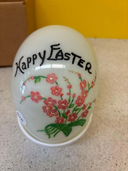 Milk glass Easter egg handblown, pontiled