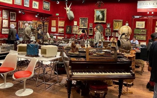 BOB YOUNGS CONSIGNMENT CENTER 042425