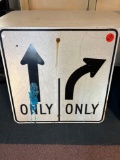 Traffic sign only, 2 arrows, steel