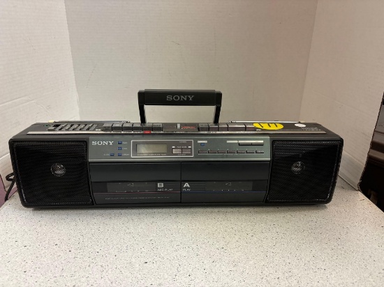 Sony boombox
