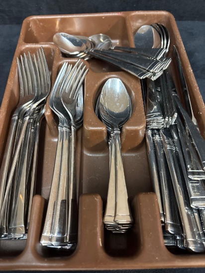 Set of Mikasa stainless silverware
