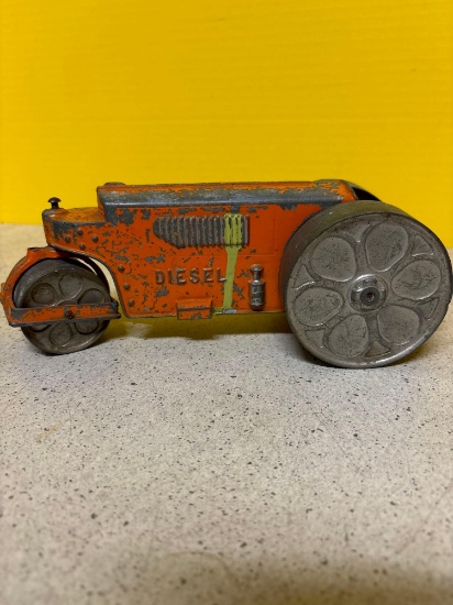Hubley 10 inch Diesel Road Roller toy