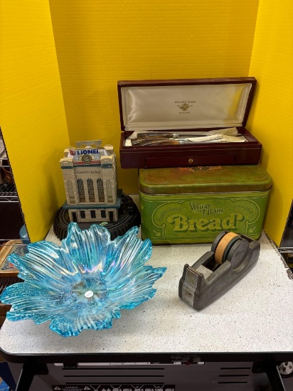 LionelVille railroad, Vintage bread box,, Sheffield knives