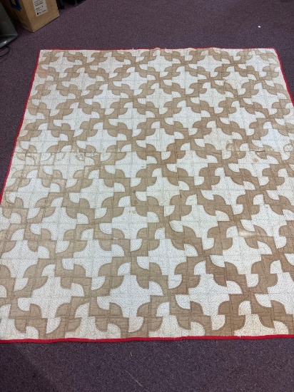 Drunkards path quilt 70+ years old