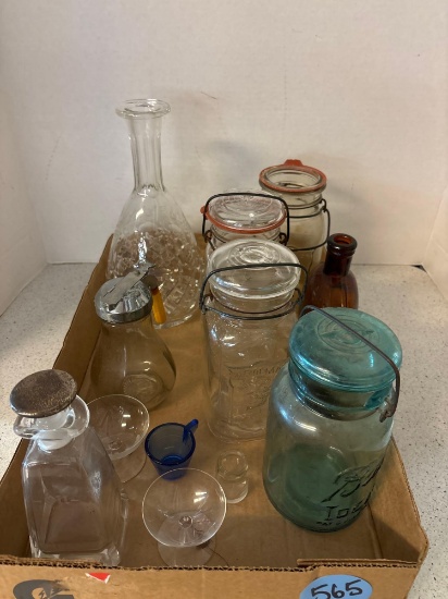 Glass items, see description