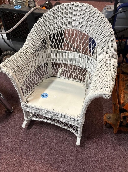 Childs wicker chair, nice condition