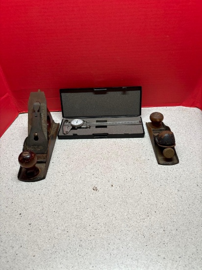 Stanley planes, one a Dunlap model, caliper in case