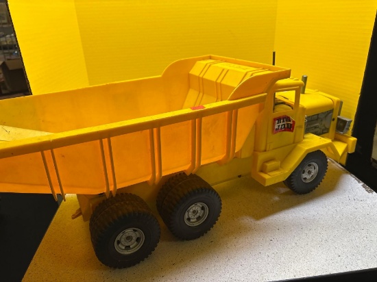 MARX Big Joe dump truck