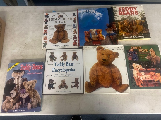 7 books on teddy bears