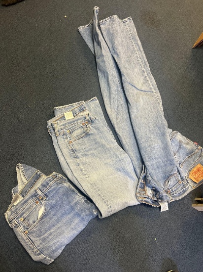 3 pairs Levis 501 button fly jeans