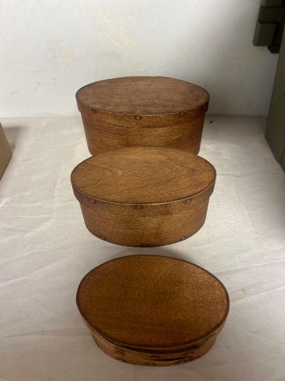3 nesting shaker boxes