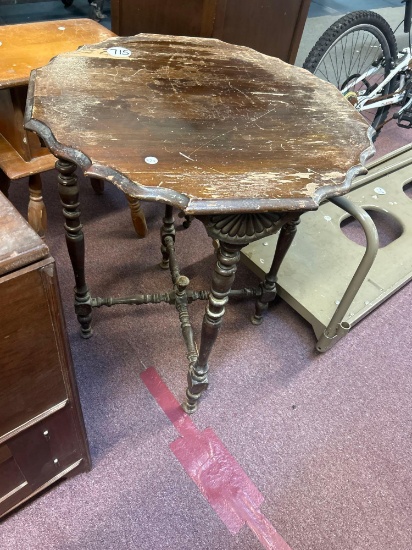 vintage lamp table