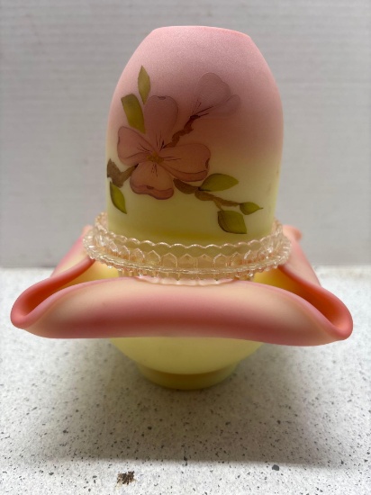 Fenton Burmese 3 Peace fairy lamp