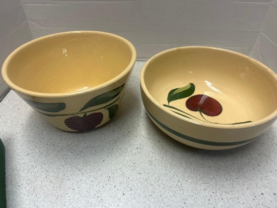 watt and USA pottery apple motif oven ware