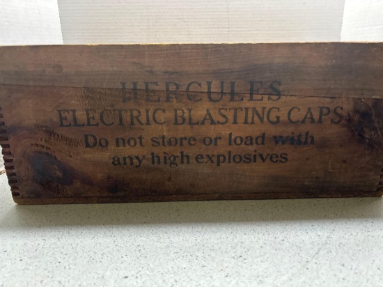 Hercules electric blasting caps crate