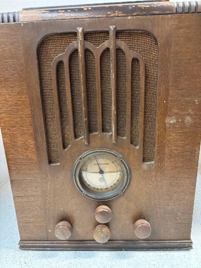 Fairbanks Morse radio
