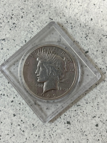 Silver peace dollar 1922